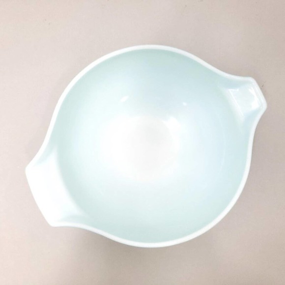 Pyrex Butterprint 4 Qt Cinderella Bowl 444, Turquoise Pyrex - Picture 2 of 7